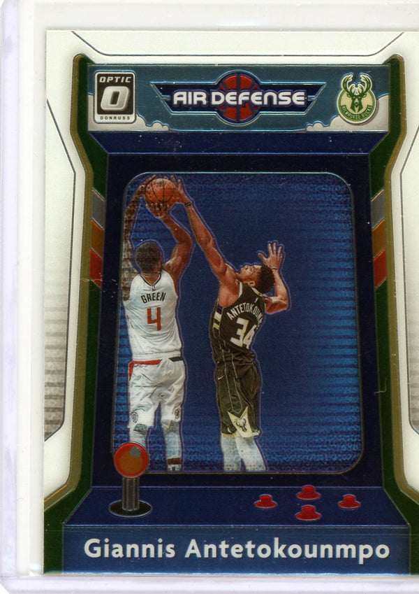 Giannis Antetokounmpo - 2020-21 Donruss Optic #1 - Air Defense